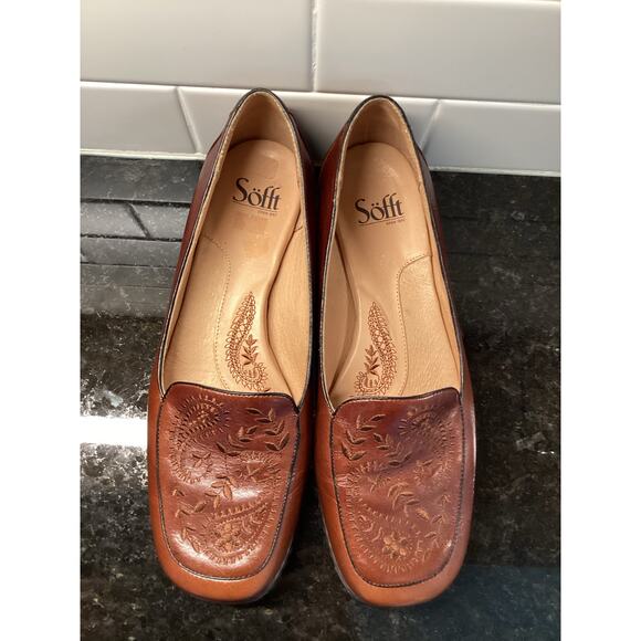 soft Women's embroidered leather loafer Hilllary color leaf women's us size 10W - Picture 3 of 11